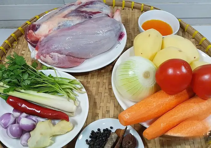 Cách Nấu Bò Hầm Bắp Ngon Mềm, Đậm Đà Chuẩn Vị Gia Đình Việt