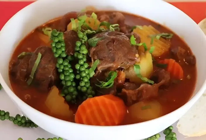 Hướng dẫn chi tiết cách nấu Bò Hầm Tiêu Xanh Pate thơm ngon chuẩn vị