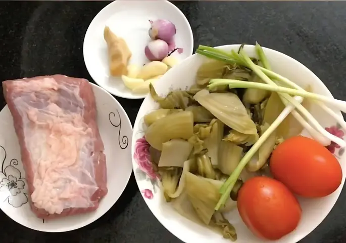 Làm Thế Nào Để Nấu Bò Kho Dưa Thơm Ngon Chuẩn Vị?