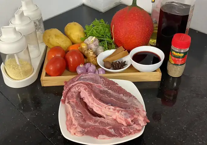 Cách Nấu Bò Sốt Vang Với Hoa Hồi Thảo Quả Thơm Lừng