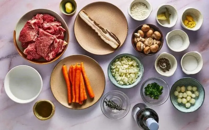 cách nấu bò sốt vang với ngũ vị hương cách nấu bò sốt vang với ngũ vị hương