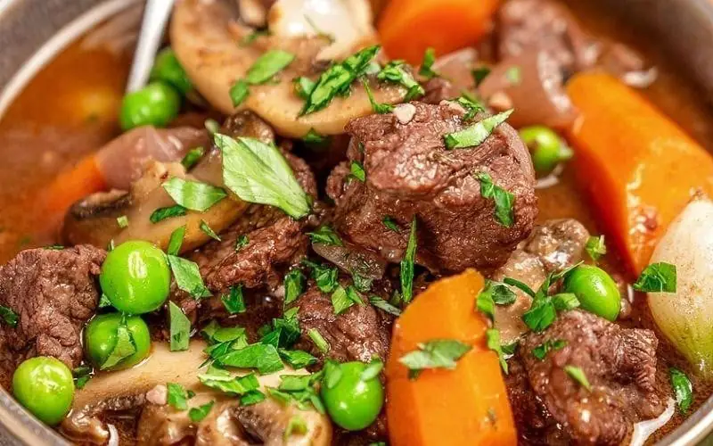 cách nấu bò sốt vang với ngũ vị hương cách nấu bò sốt vang với ngũ vị hương