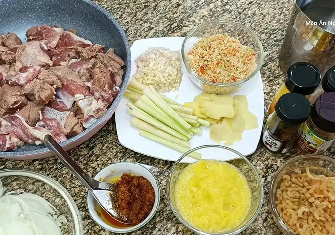 Cách nấu Bún Bò Cay chuẩn vị miền Tây ngay tại nhà