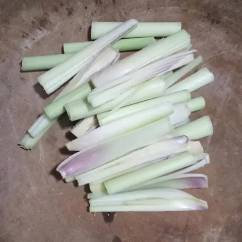 Hướng Dẫn Chi Tiết Cách Nấu Bún Bò Đà Lạt Chuẩn Vị Gia Truyền