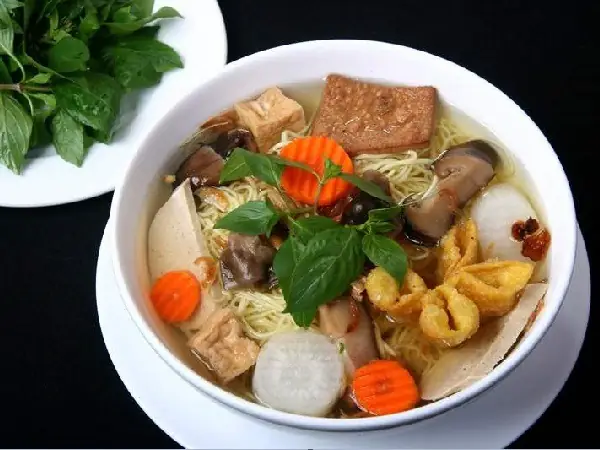 Hướng Dẫn Cách Nấu Bún Bò Huế Đơn Giản Mà Ngon Chuẩn Vị