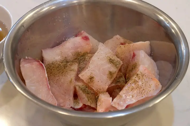 Hướng dẫn cách nấu bún cá chua cay chuẩn vị tại nhà Hướng dẫn cách nấu bún cá chua cay chuẩn vị tại nhà