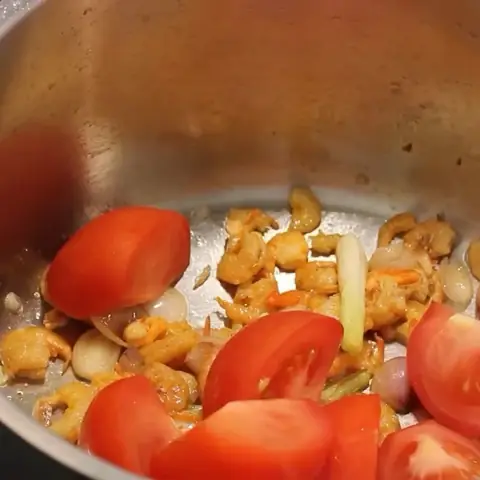 Cách Nấu Bún Cá Rau Cần Thơm Ngon Đậm Đà Chuẩn Vị