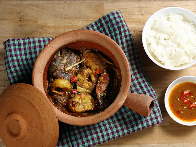 Cách Nấu Bún Cá Trê Thơm Ngon Chuẩn Vị Gia Đình