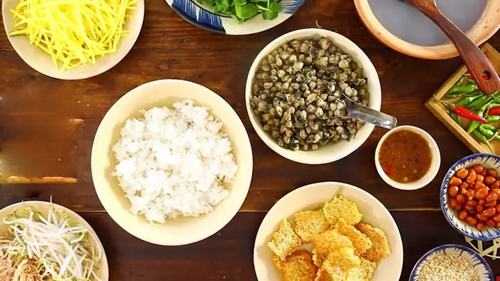 Cách Nấu Bún Hến Ngon: Công Thức Chuẩn Vị Xứ Huế Đậm Đà