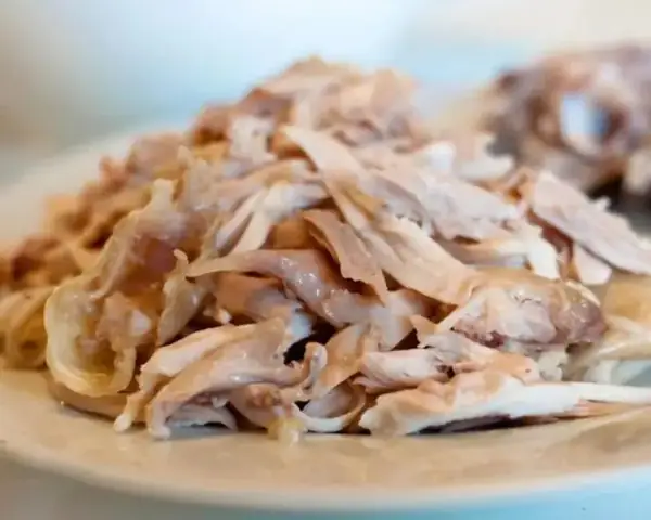 Hướng Dẫn Cách Nấu Bún Khô Ngon Đậm Đà Hương Vị