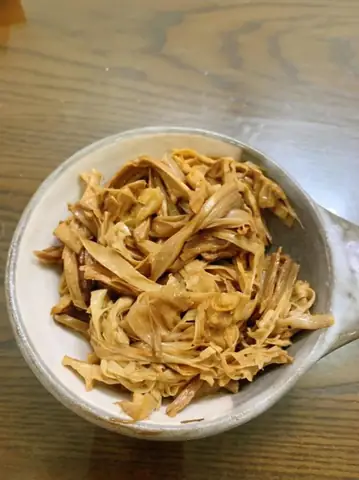 Hướng Dẫn Cách Nấu Bún Khô Ngon Đậm Đà Hương Vị