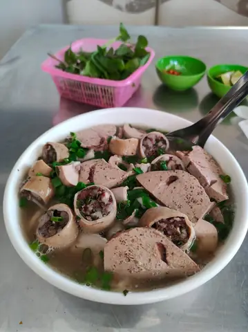 Cách Nấu Bún Lòng Cá Cay Thơm Ngon Chuẩn Vị Gia Đình