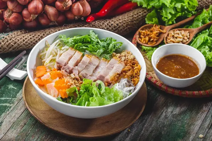Hướng Dẫn Chi Tiết Cách Nấu Bún Mắm Nêm Ngon Như Ngoài Hàng Hướng Dẫn Chi Tiết Cách Nấu Bún Mắm Nêm Ngon Như Ngoài Hàng