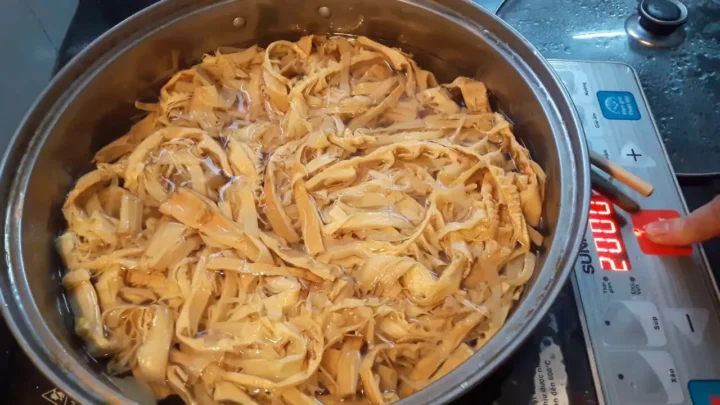 cách nấu bún măng vịt măng khô