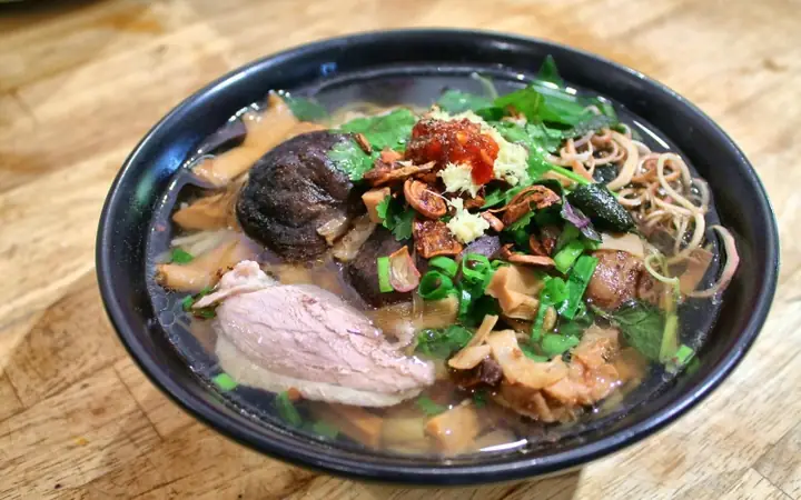 Cách Nấu Bún Măng Vịt Sài Gòn Chuẩn Vị Tại Nhà