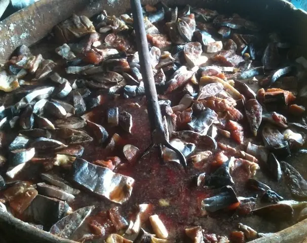 Hướng dẫn chi tiết cách nấu bún num bò chóc chuẩn vị Campuchia