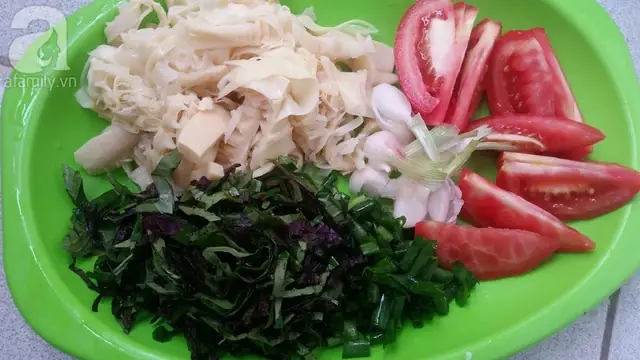 Hướng dẫn chi tiết cách nấu bún ốc Hải Phòng chuẩn vị