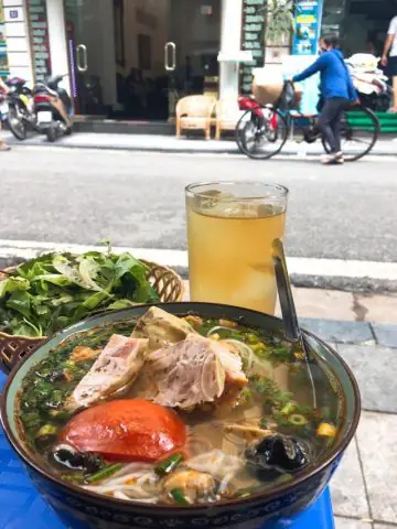 Cách Nấu Bún Ốc Hột Chuẩn Vị Hà Thành Thơm Ngon Đậm Đà Cách Nấu Bún Ốc Hột Chuẩn Vị Hà Thành Thơm Ngon Đậm Đà