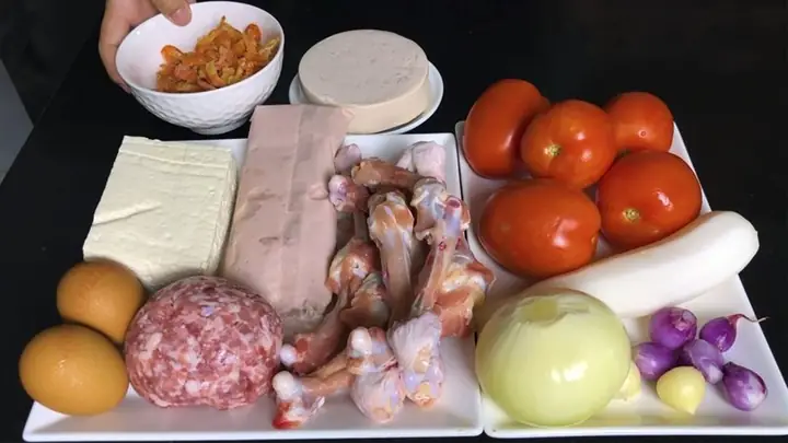 Cách Nấu Bún Riêu Tép Thơm Ngon Đậm Đà Chuẩn Vị Gia Đình Cách Nấu Bún Riêu Tép Thơm Ngon Đậm Đà Chuẩn Vị Gia Đình