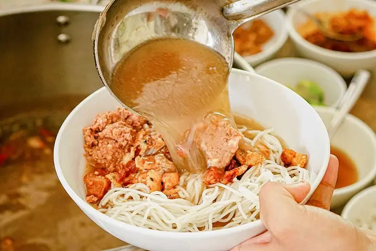 cách nấu bún riêu thịt