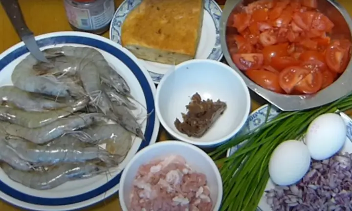 Cách Nấu Bún Riêu Thịt Tôm Thơm Ngon Chuẩn Vị Tại Nhà