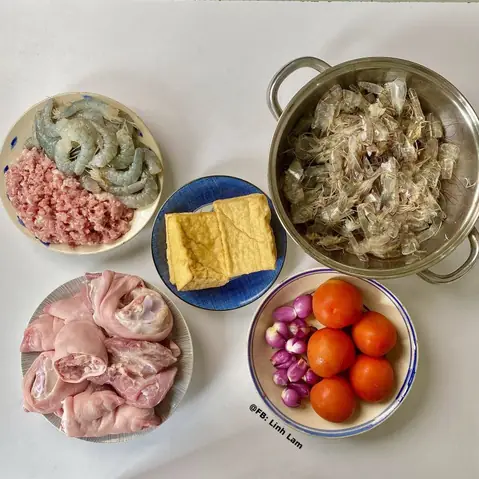 Hướng dẫn nấu bún riêu tôm tươi thơm ngon chuẩn vị tại nhà