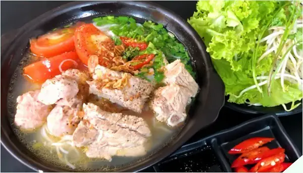 Hướng Dẫn Chi Tiết Cách Nấu Bún Sườn Chua Sấu Ngon Khó Cưỡng Hướng Dẫn Chi Tiết Cách Nấu Bún Sườn Chua Sấu Ngon Khó Cưỡng