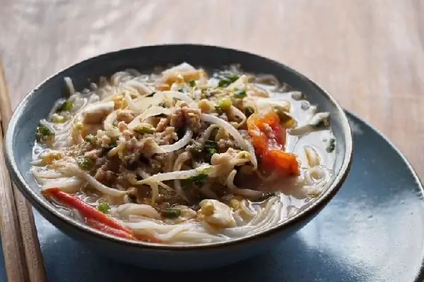 Cách Nấu Bún Thịt Nạc Thơm Ngon Chuẩn Vị Tại Nhà