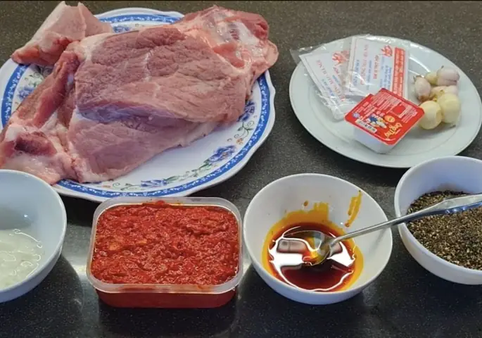 Cách Nấu Bung Thịt Lợn Thơm Ngon Chuẩn Vị Gia Đình