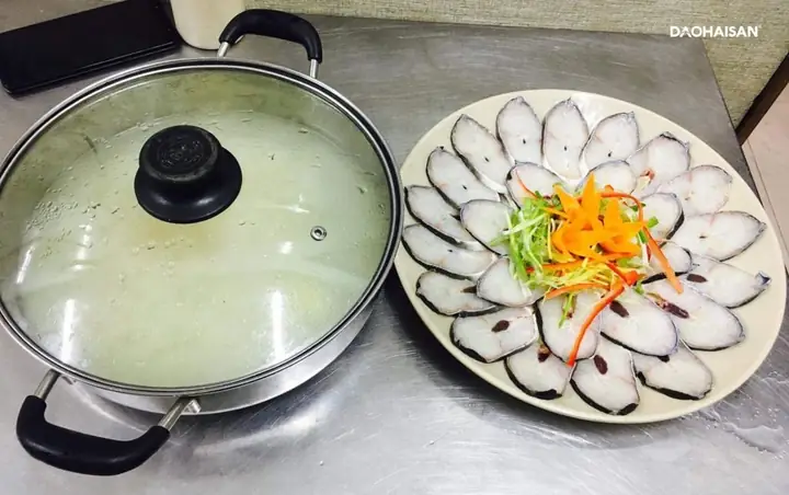 Công Thức Chi Tiết Cách Nấu Cá Chình Kho Nghệ Tại Nhà Công Thức Chi Tiết Cách Nấu Cá Chình Kho Nghệ Tại Nhà