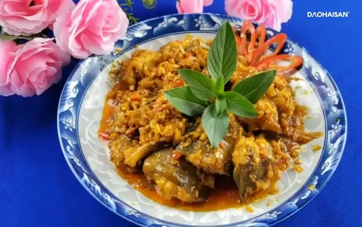 Công Thức Chi Tiết Cách Nấu Cá Chình Kho Nghệ Tại Nhà Công Thức Chi Tiết Cách Nấu Cá Chình Kho Nghệ Tại Nhà