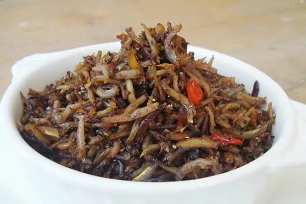 Cách Nấu Cá Cơm Kho Tiêu Đậm Đà Thơm Lừng Bếp Việt