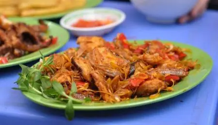 Công Thức Cách Nấu Cá Đuối Xào Lăn Đơn Giản Tại Nhà