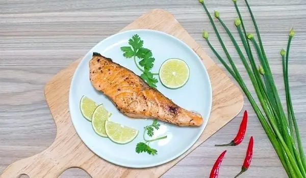 Cách Nấu Cá Hồi Phi Lê Ngon Chuẩn Vị Tại Nhà