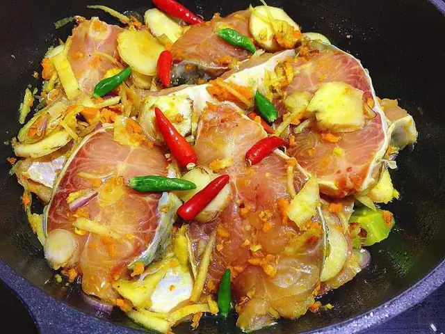 Cách Nấu Cá Kho Khế: Công Thức Đậm Đà, Thơm Ngon