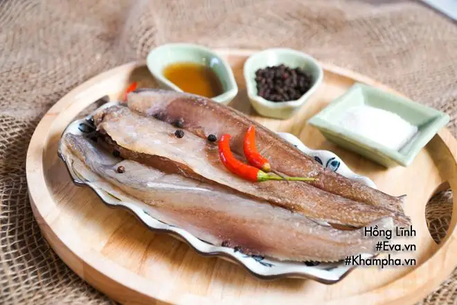 Cách Nấu Cá Khoai Kho Ném: Đậm Đà Hương Vị Xứ Nẫu