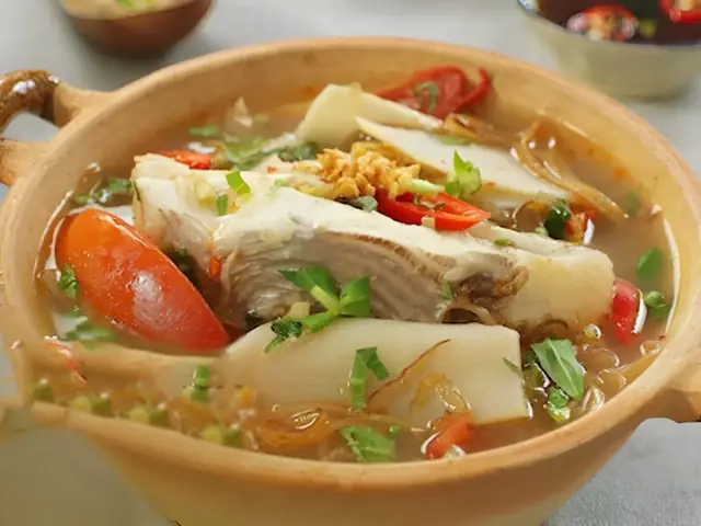 Cách nấu canh lá lăng với măng chua Cách nấu canh lá lăng với măng chua