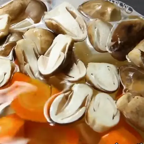 Các Cách Nấu Cá Mòi Ngon Đậm Đà Đơn Giản Tại Nhà Các Cách Nấu Cá Mòi Ngon Đậm Đà Đơn Giản Tại Nhà