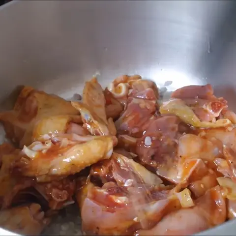 Các Cách Nấu Cá Mòi Ngon Đậm Đà Đơn Giản Tại Nhà Các Cách Nấu Cá Mòi Ngon Đậm Đà Đơn Giản Tại Nhà