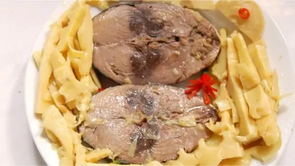 Cách Nấu Cá Ngừ Kho Măng Chua Ngon Chuẩn Vị Tại Nhà