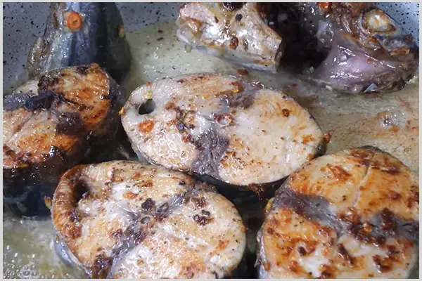 Cách Nấu Cá Ngừ Kho Thơm Cà Chua Chuẩn Vị, Đậm Đà Cách Nấu Cá Ngừ Kho Thơm Cà Chua Chuẩn Vị, Đậm Đà