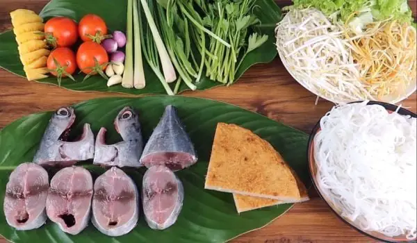 Nguyên liệu nấu món bún cá ngừ Nha Trang: