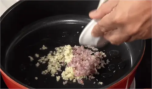 Hướng Dẫn Chi Tiết Cách Nấu Cà Ri Cua Nước Cốt Dừa Thơm Ngon Hướng Dẫn Chi Tiết Cách Nấu Cà Ri Cua Nước Cốt Dừa Thơm Ngon