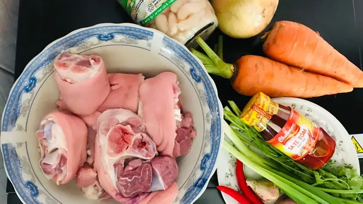 Cách Nấu Cà Ri Giò Heo Thơm Ngon, Mềm Rục Chuẩn Vị