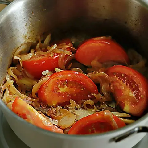 Hướng Dẫn Chi Tiết Cách Nấu Cà Ri Rau Củ Chuẩn Vị, Giàu Dinh Dưỡng