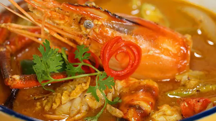 Hướng Dẫn Chi Tiết Cách Nấu Cà Ri Tôm Ấn Độ Thơm Ngon Chuẩn Vị Hướng Dẫn Chi Tiết Cách Nấu Cà Ri Tôm Ấn Độ Thơm Ngon Chuẩn Vị