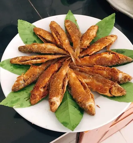 Hướng Dẫn Chi Tiết Cách Nấu Cá Thính Thơm Ngon Chuẩn Vị Thôn Quê Hướng Dẫn Chi Tiết Cách Nấu Cá Thính Thơm Ngon Chuẩn Vị Thôn Quê