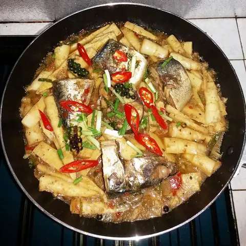 Hướng Dẫn Cách Nấu Cá Thu Kho Thơm Ngon Chuẩn Vị Gia Đình