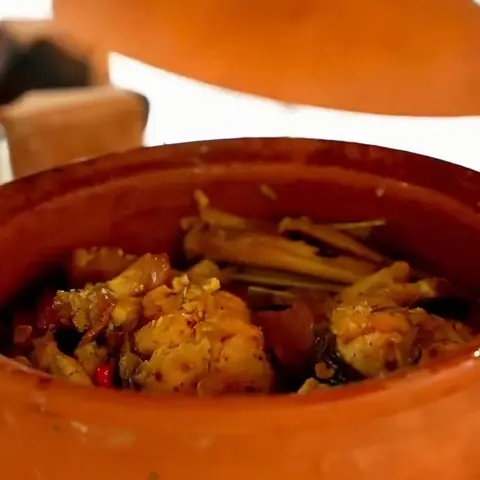 Cách Nấu Cá Trắm Đen Kho Riềng Ngon Chuẩn Vị Đậm Đà Khó Cưỡng