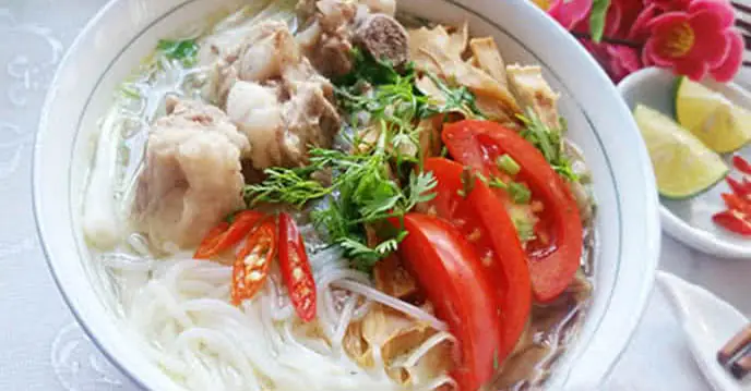 Hướng Dẫn Chi Tiết Cách Nấu Các Món Bún Nước Thơm Ngon Chuẩn Vị